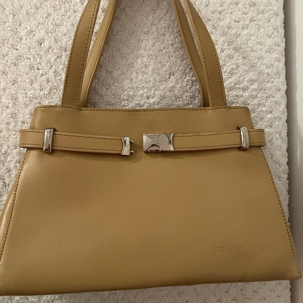 Tiffany & Fred 🩷sleek nude